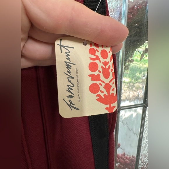 Free People Movement Fineline Pants in Sour Cherry size Large - NWT - Picture 12 of 13